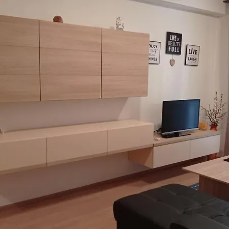 Apartman 22 Vsemina